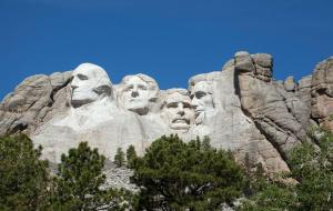 Mt-Rushmore-National-Memorial